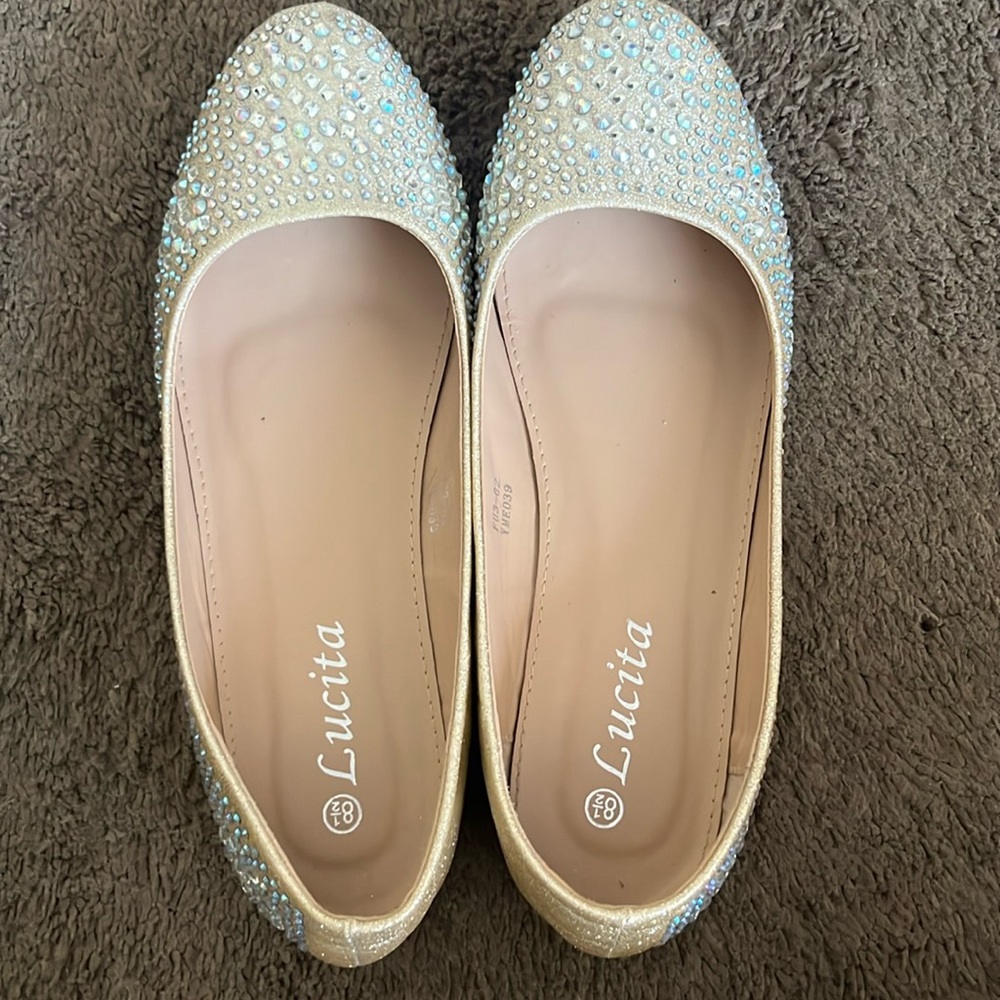 Gold flats